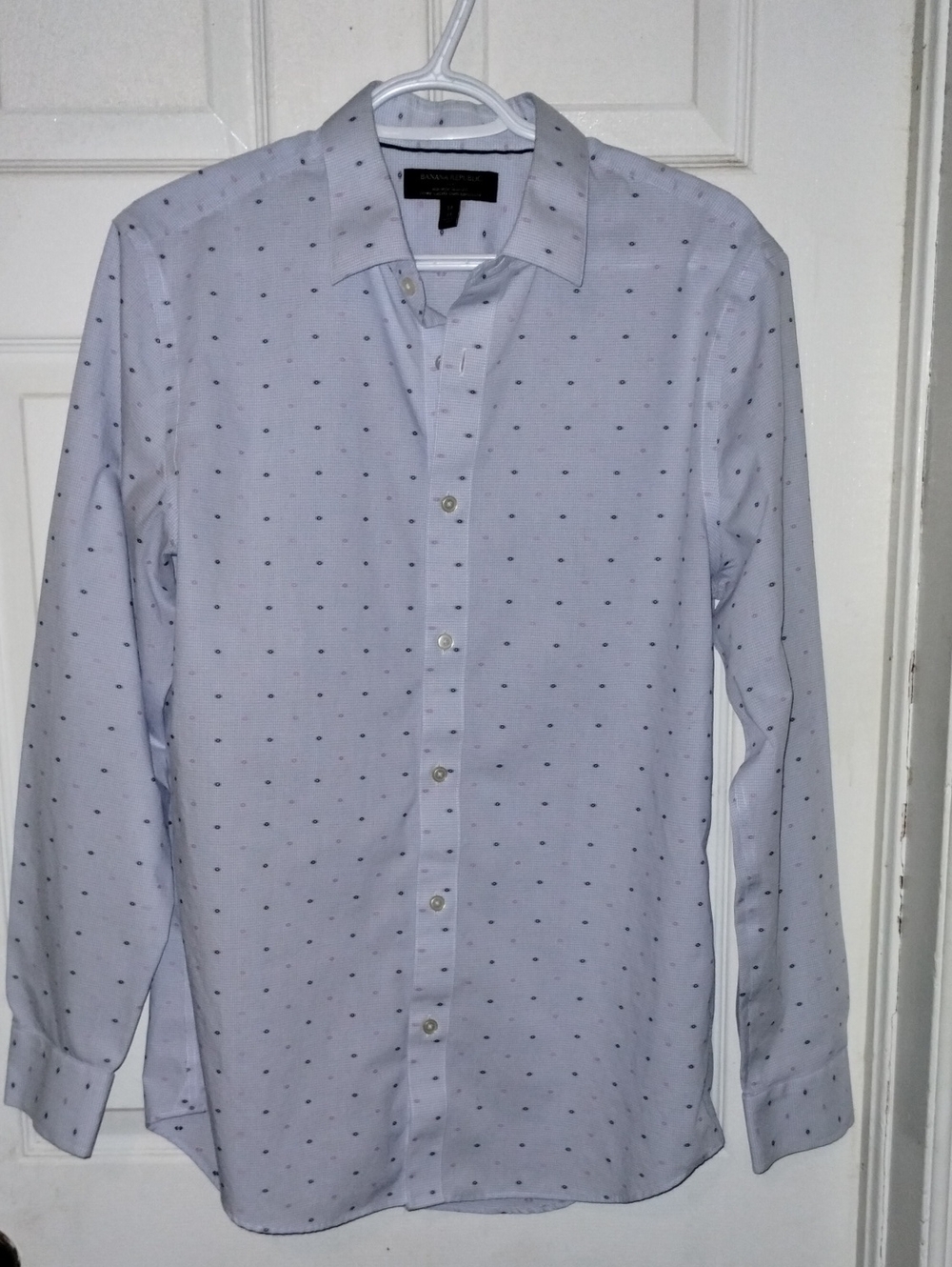 Banana Republic Light Blue Button-Down Shirt with Navy Microdots. Med